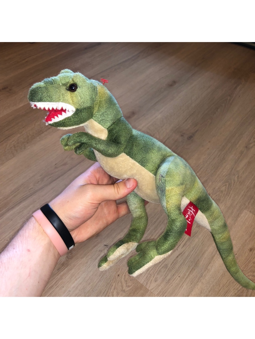 HAMLEYS GREEN DINOSAUR T REX VELOCIRAPTOR PLUSH TOY VINTAGE